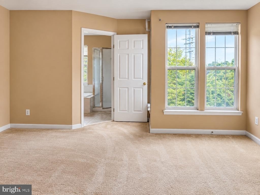 2527 Banshire Drive - Photo 5