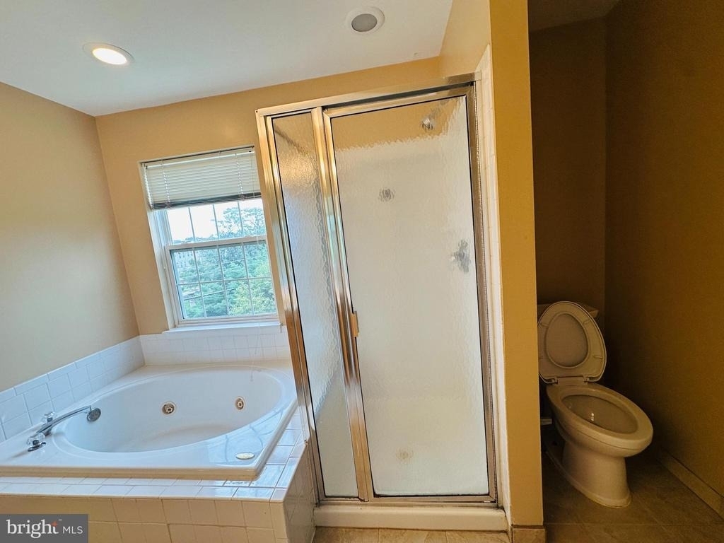 2527 Banshire Drive - Photo 15