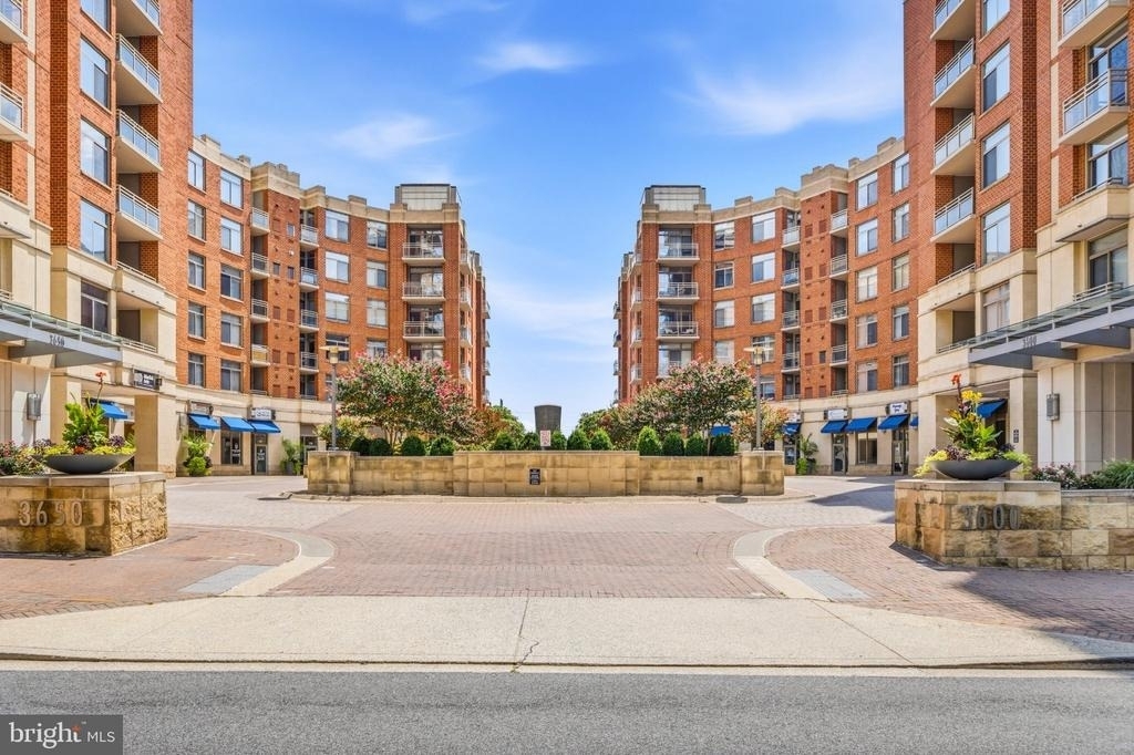 3600 S Glebe Road - Photo 4