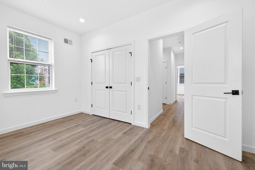 1870 N Marston Street - Photo 8
