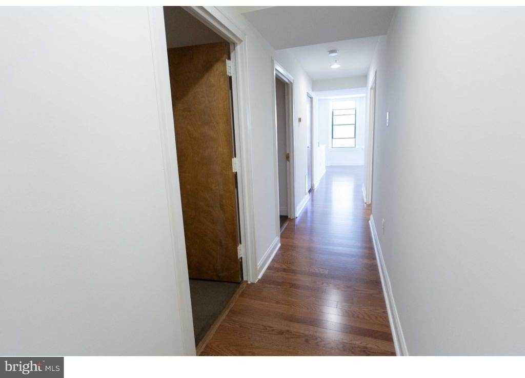 1411-3 Walnut Street - Photo 5