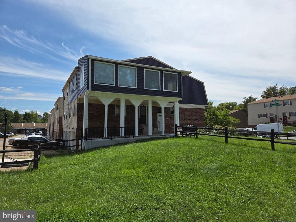 1701 Scotchbrook Drive - Photo 0