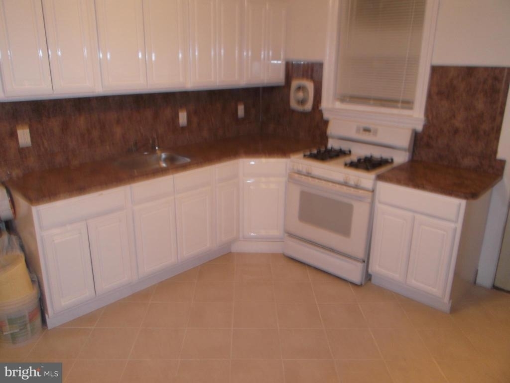 1158 Wagner Avenue - Photo 1