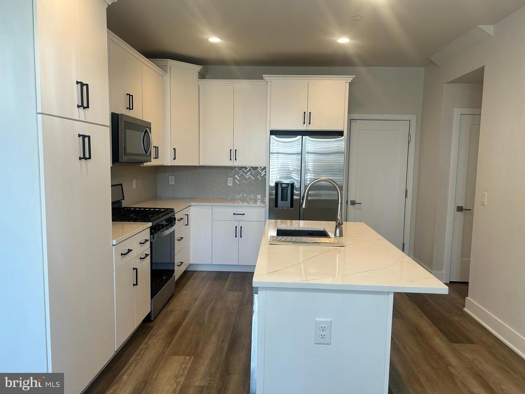 1105 Morton Alley - Photo 3