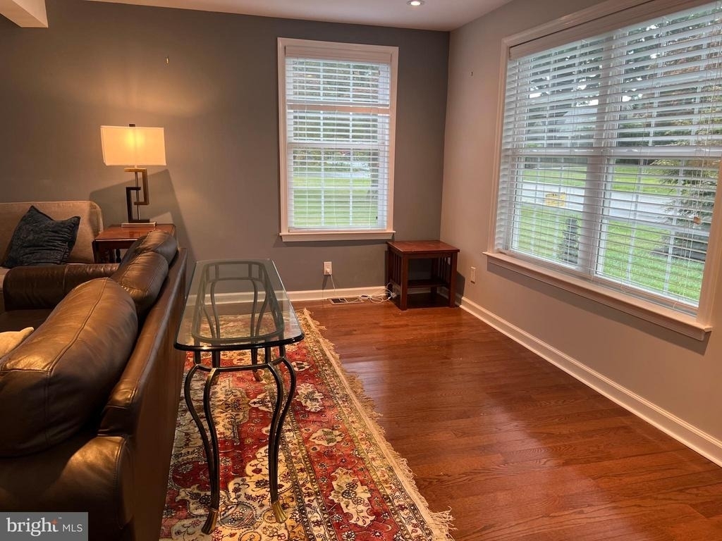 39 Van Leer Avenue - Photo 20