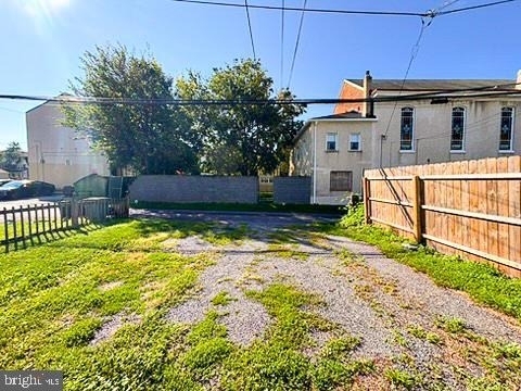 310 E Miner Street - Photo 10