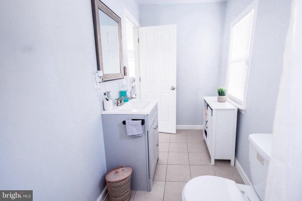244 Nelson Avenue - Photo 14