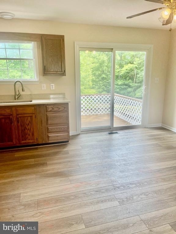 380 Sollers Wharf Road - Photo 5