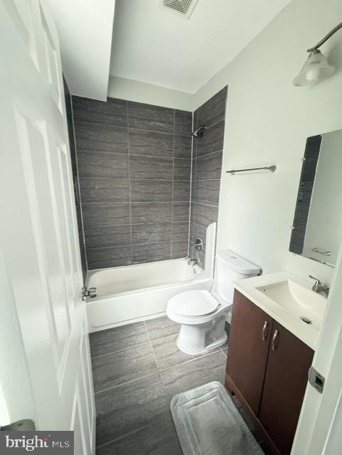 1046 W Lombard Street - Photo 3