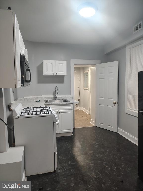 1114 N Bond Street - Photo 5