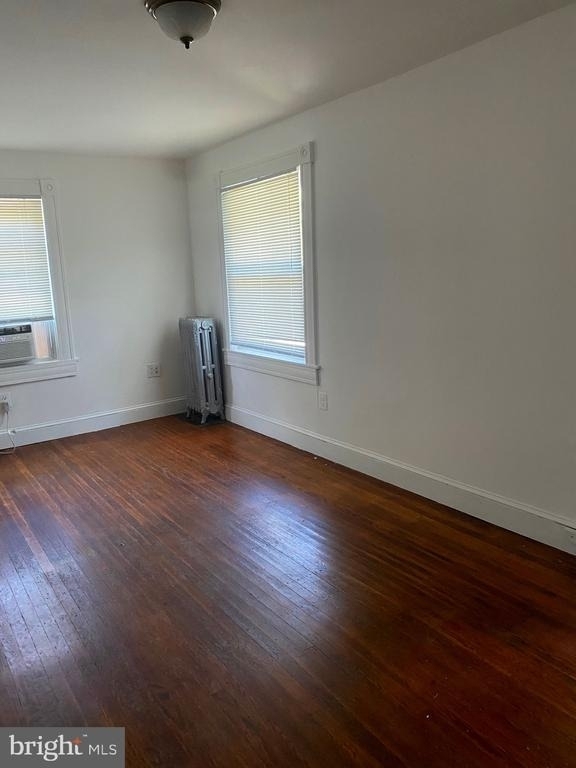 421 E Lake Avenue - Photo 10