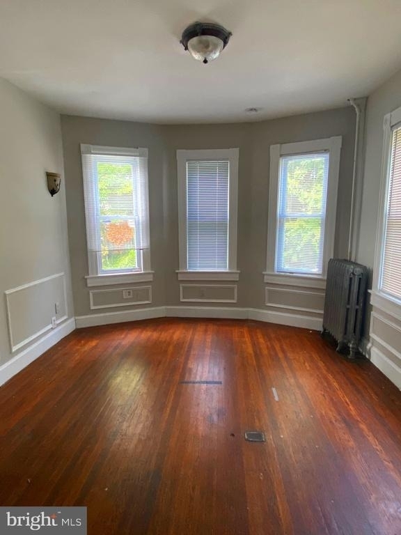 421 E Lake Avenue - Photo 3