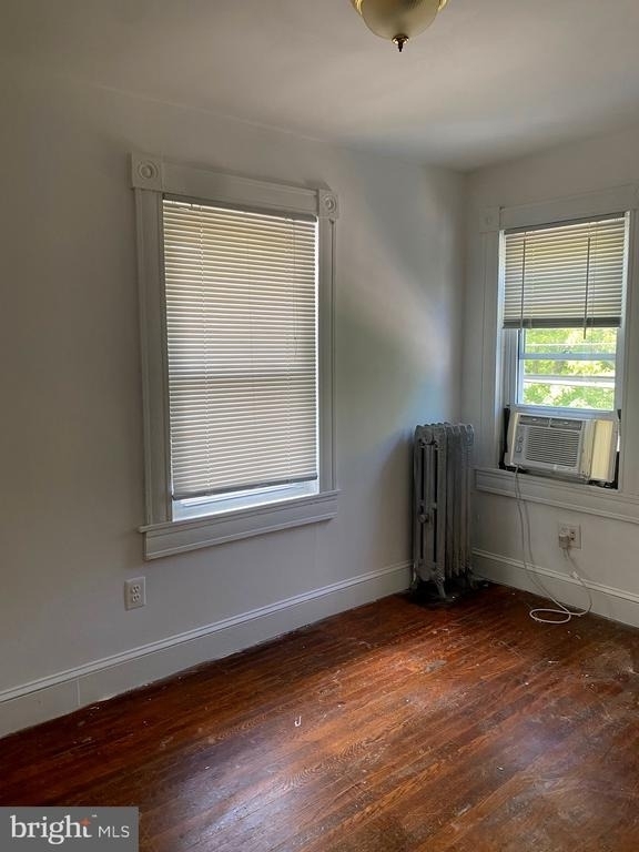 421 E Lake Avenue - Photo 13