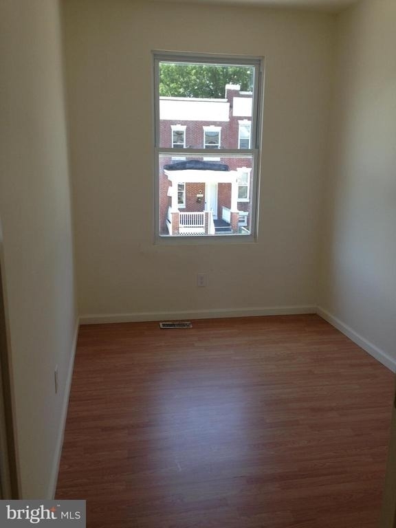 621 Linnard Street - Photo 8