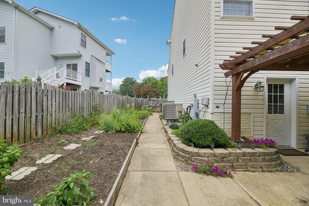 713 Mimosa Cove Road - Photo 6