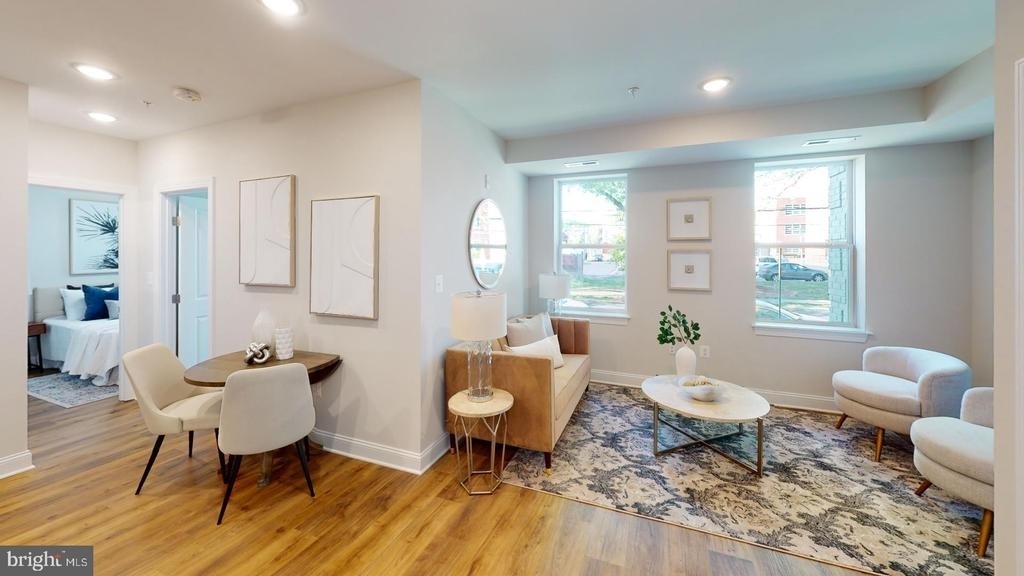 220 Hamilton Street Nw - Photo 2