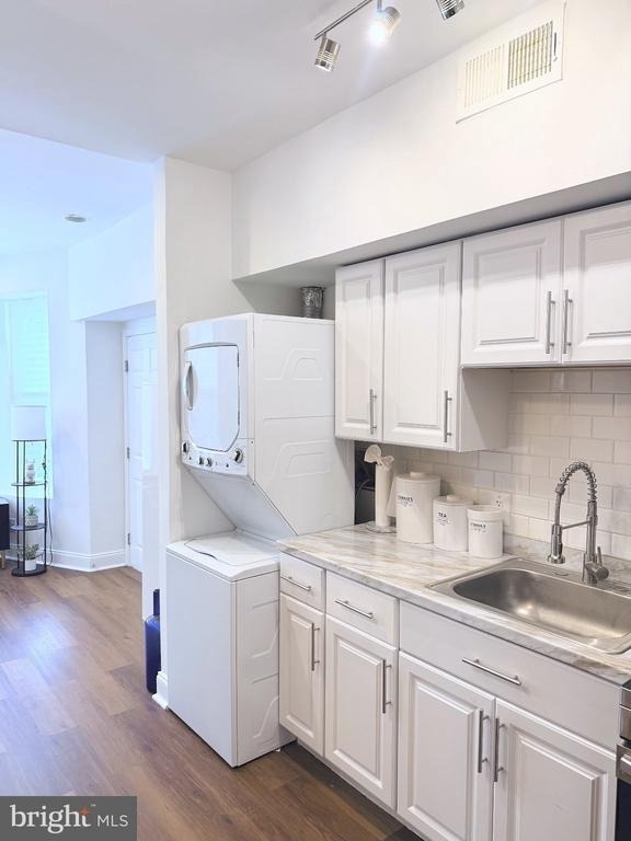 1345 1st Street Nw - Photo 4