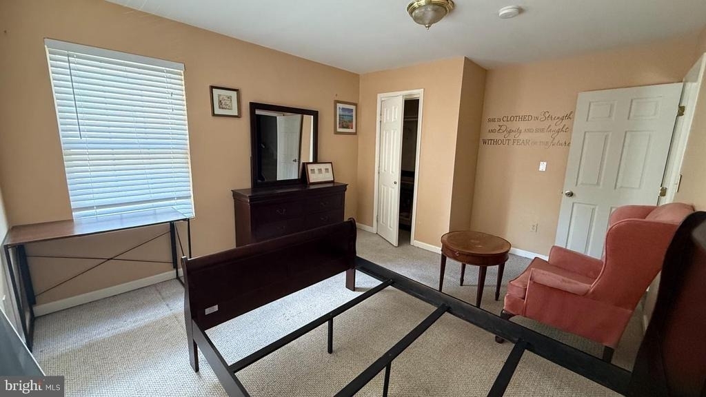 5212 Astor Place Se - Photo 12