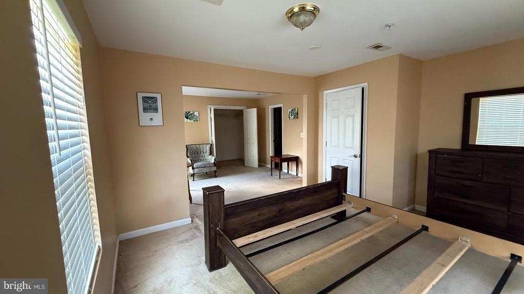 5212 Astor Place Se - Photo 3