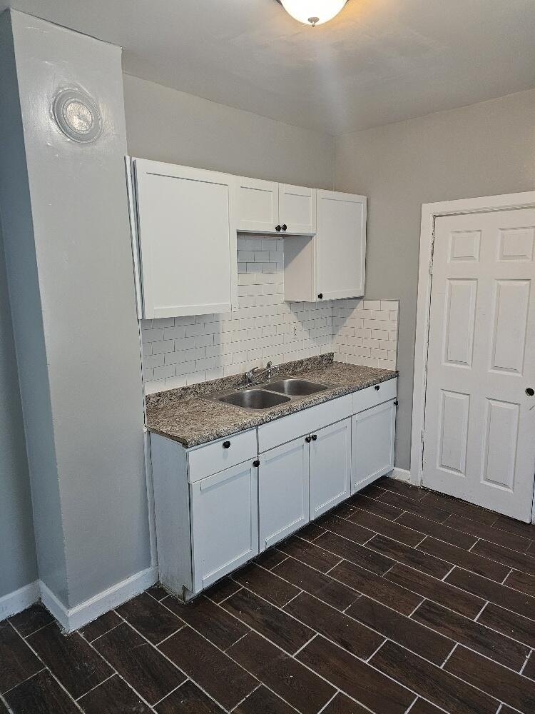 7733 E Forest Avenue - Photo 9