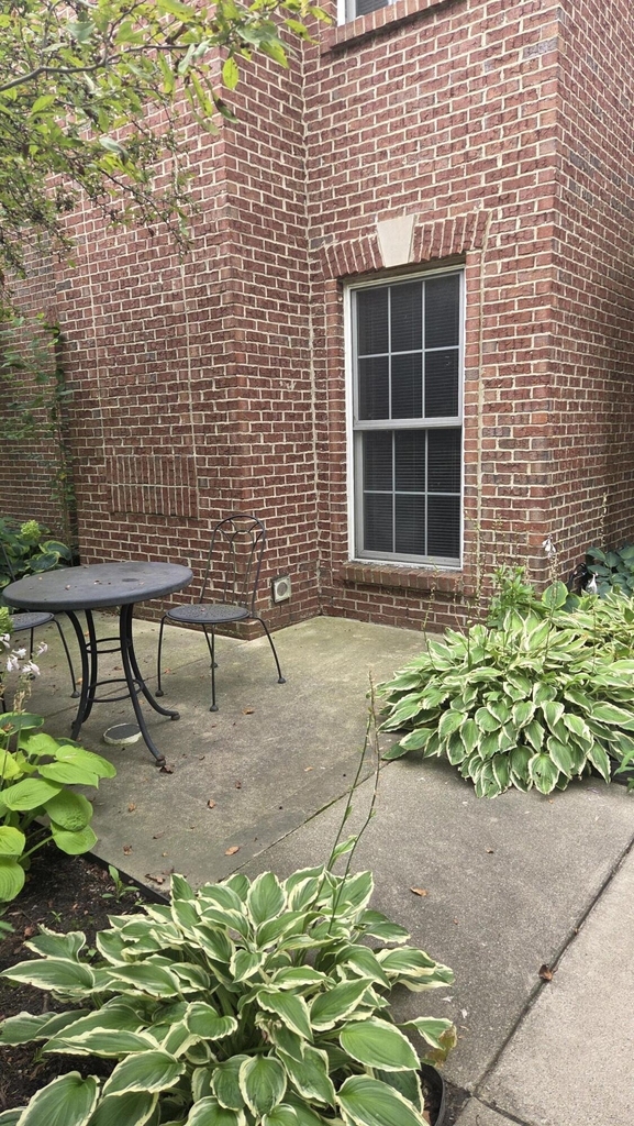 5722 Wellesley Lane - Photo 2