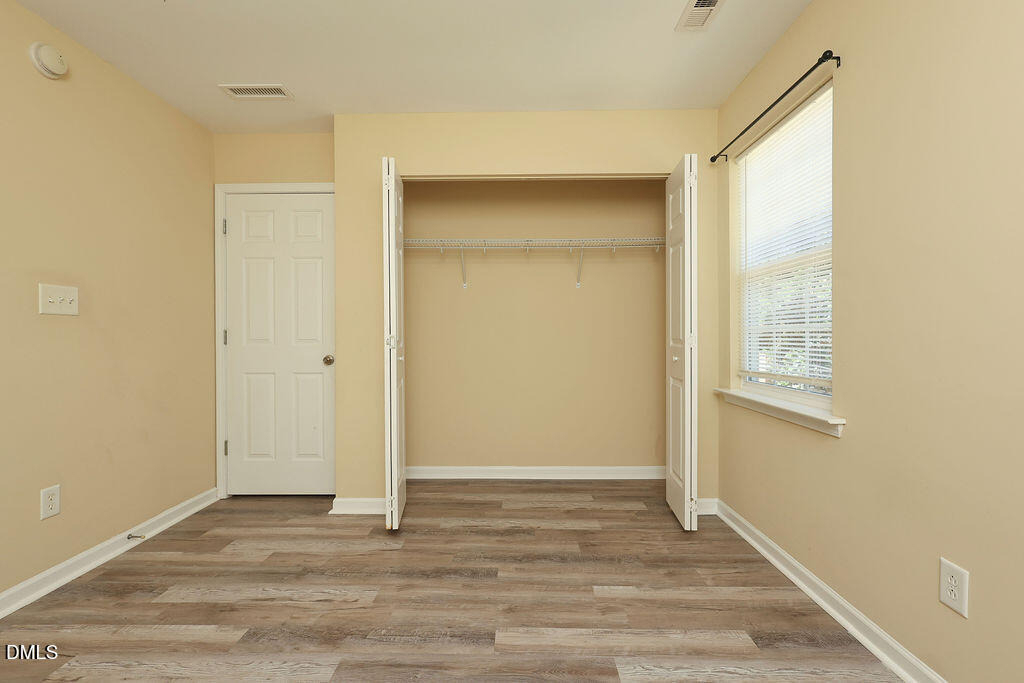 8843 Thornton Town Place - Photo 27