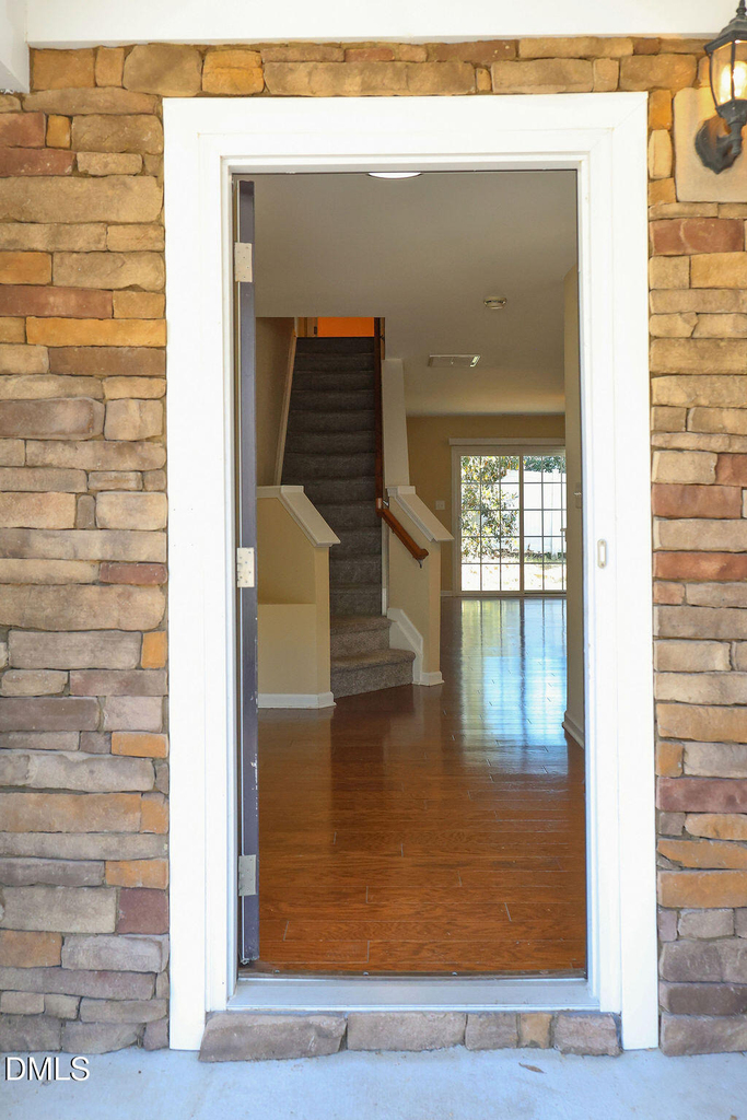 8843 Thornton Town Place - Photo 4