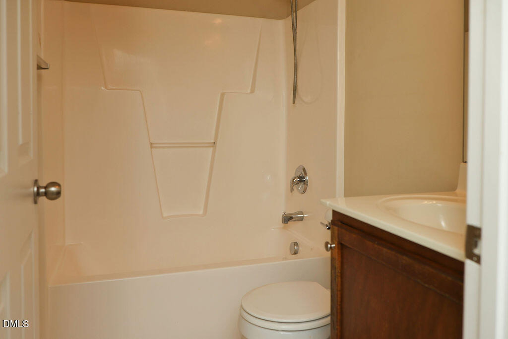 8843 Thornton Town Place - Photo 16
