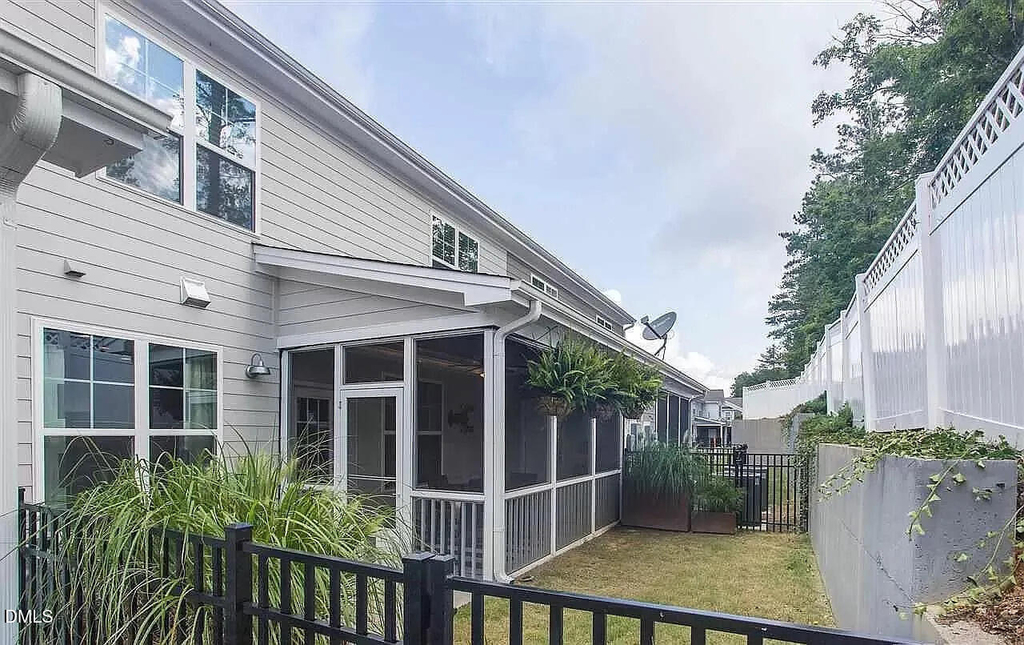 1743 Grandmaster Way - Photo 28
