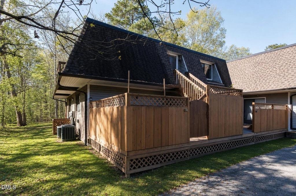 361 Summerwalk Circle - Photo 4
