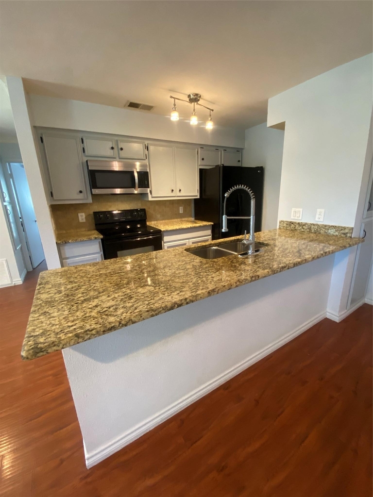 10616 Mellow Meadows Dr Mdws - Photo 31