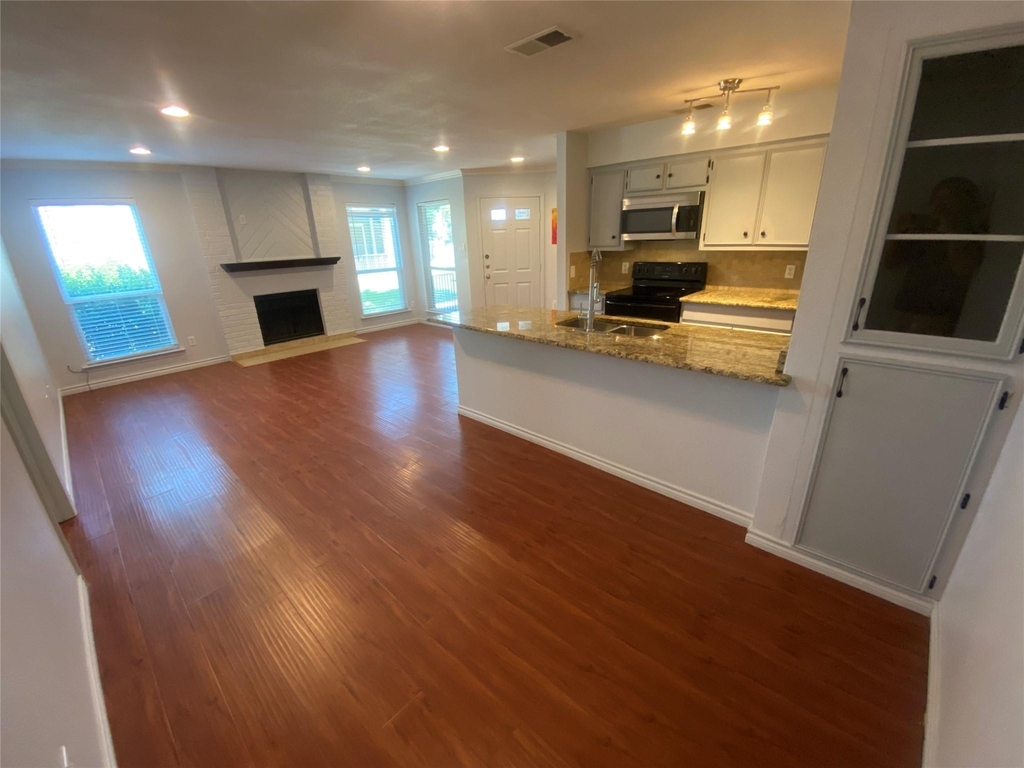 10616 Mellow Meadows Dr Mdws - Photo 7