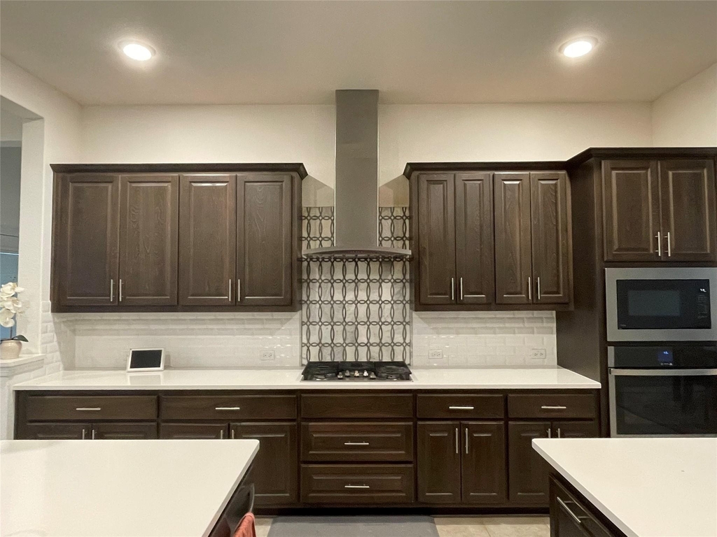 18001 Dufour Dr - Photo 9