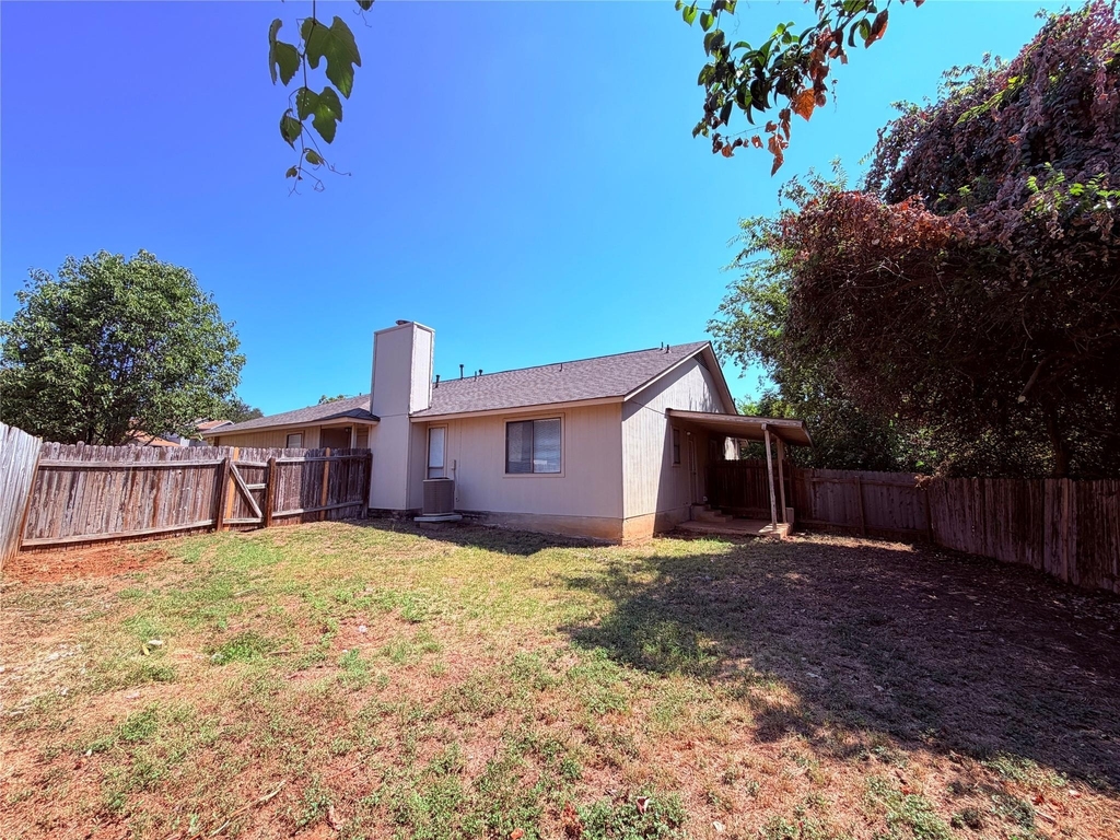 2301 Whitlow Cv - Photo 30