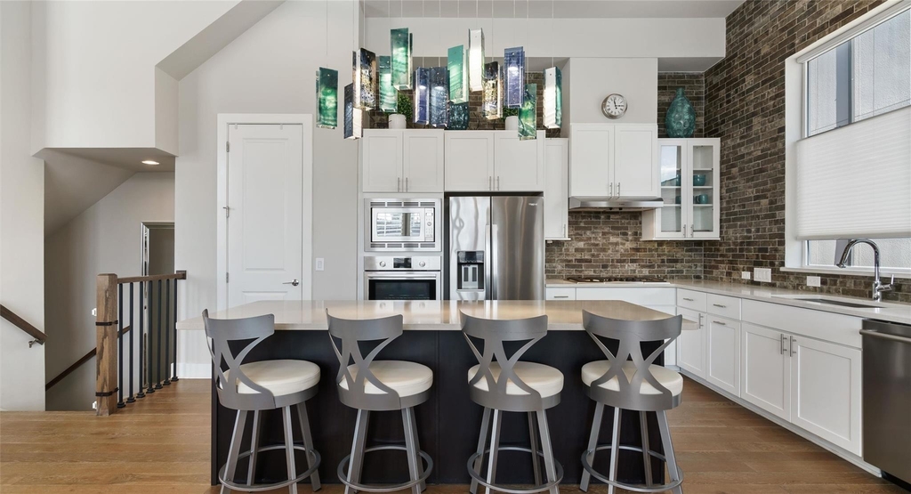 1411 Town Creek Dr - Photo 8