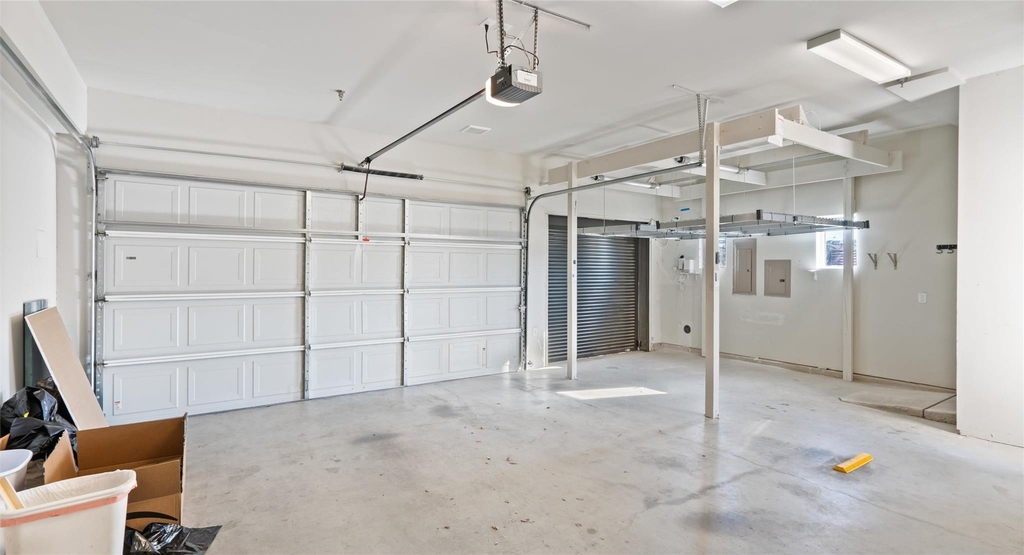 1411 Town Creek Dr - Photo 5