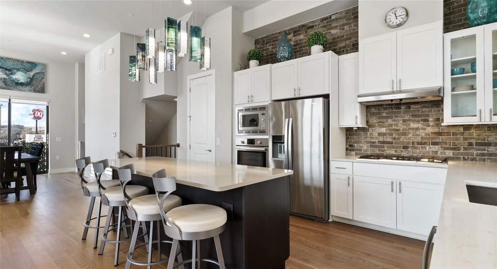 1411 Town Creek Dr - Photo 9