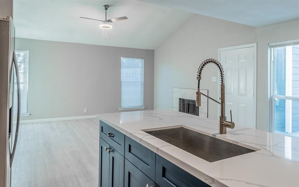 915 Sirocco Dr - Photo 14