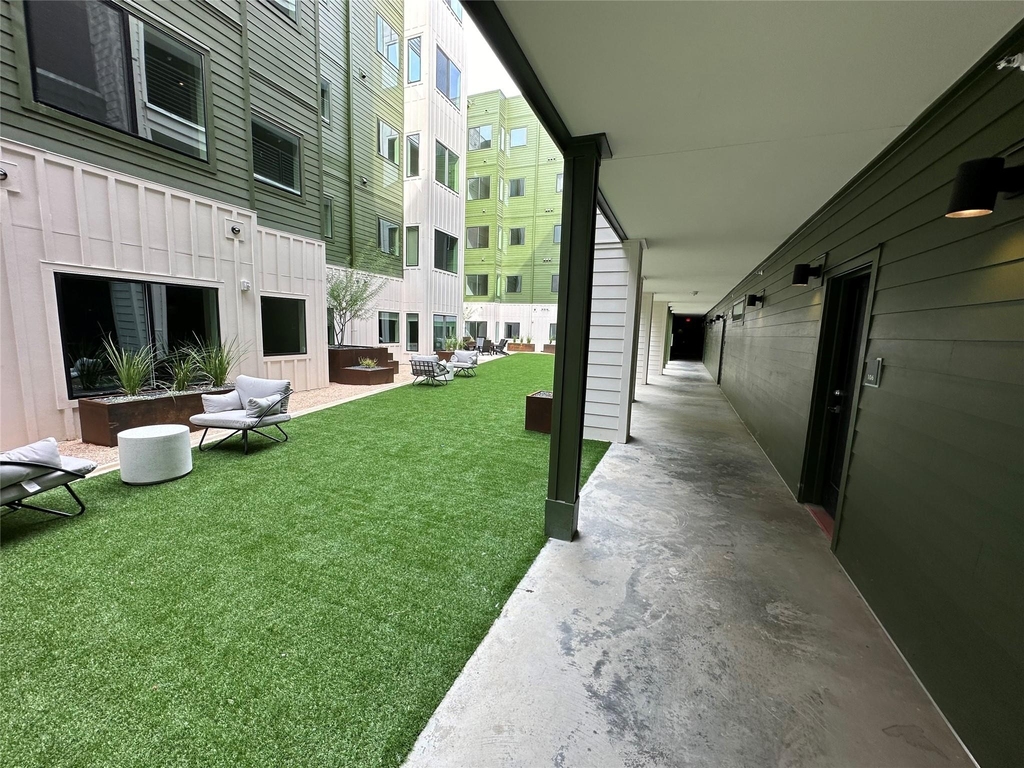 4802 S Congress Ave - Photo 14
