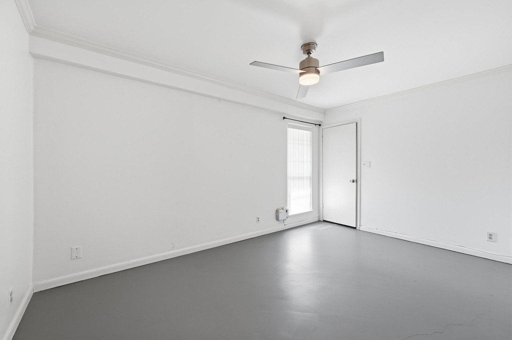 2712 Saint Edwards Cir - Photo 17