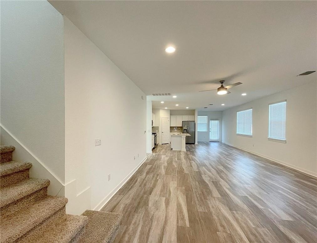 2316 Clemence Ln - Photo 2