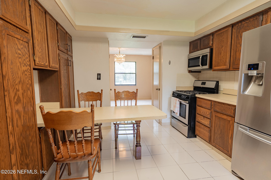 4909 Beige Street - Photo 9