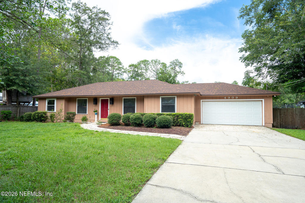 4909 Beige Street - Photo 0