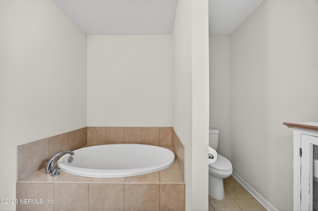 940 State Road 13 N - Photo 23