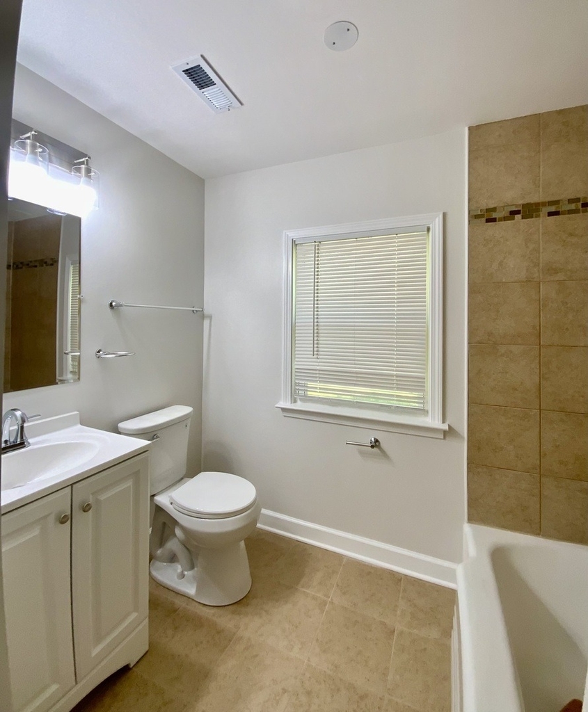 340 Sanders Road - Photo 9