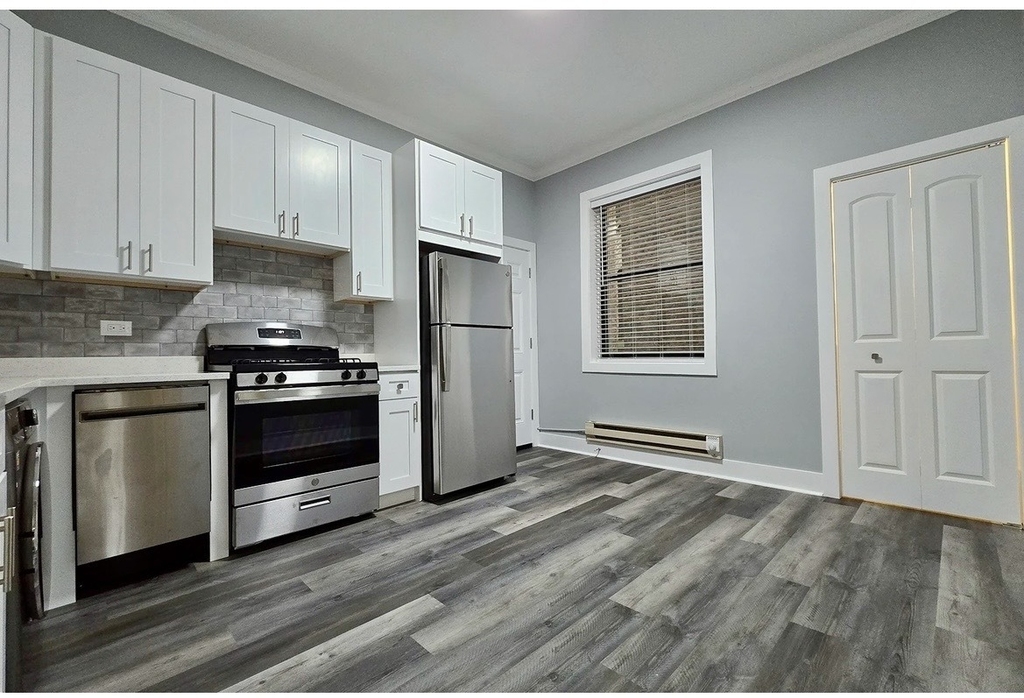 923 W Waveland Avenue - Photo 5