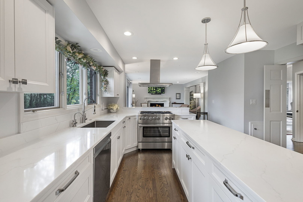32 Chatham Lane - Photo 3