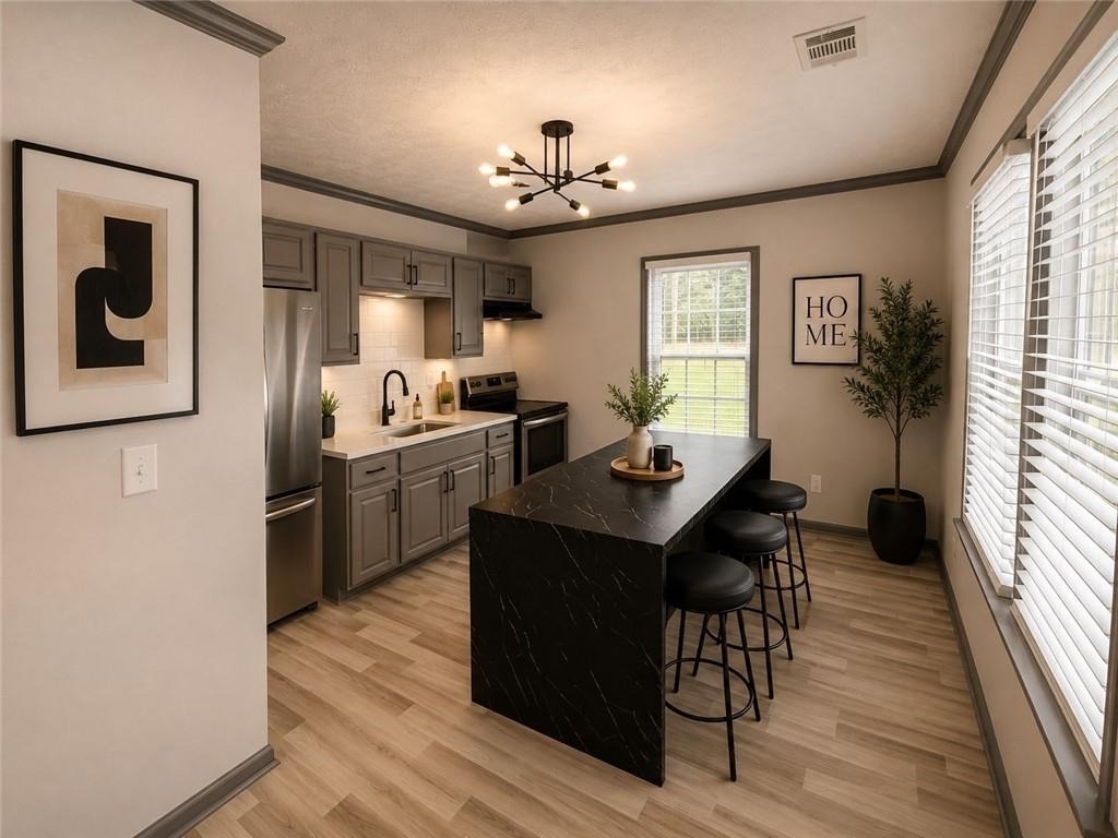 2110 Newnan Street - Photo 2
