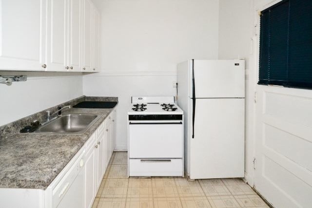 5021 N Winchester Avenue - Photo 2