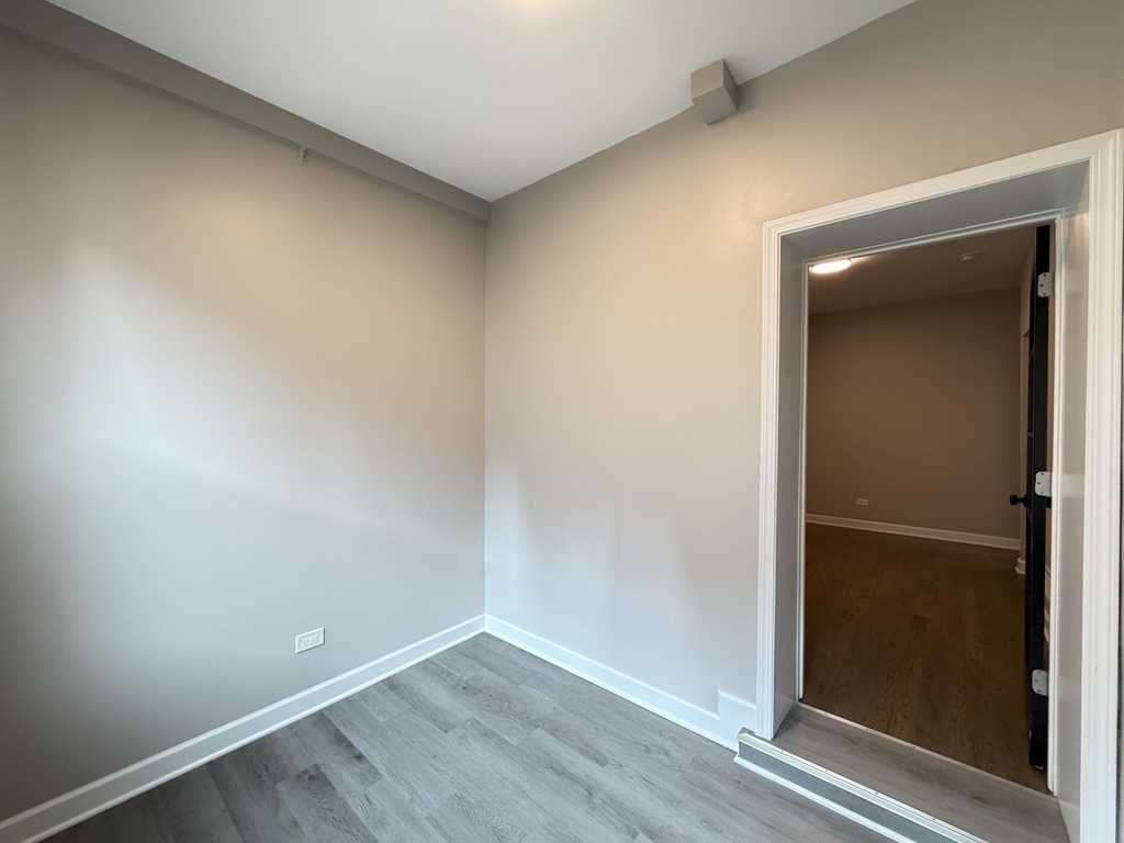 3138 N Marmora Avenue - Photo 17